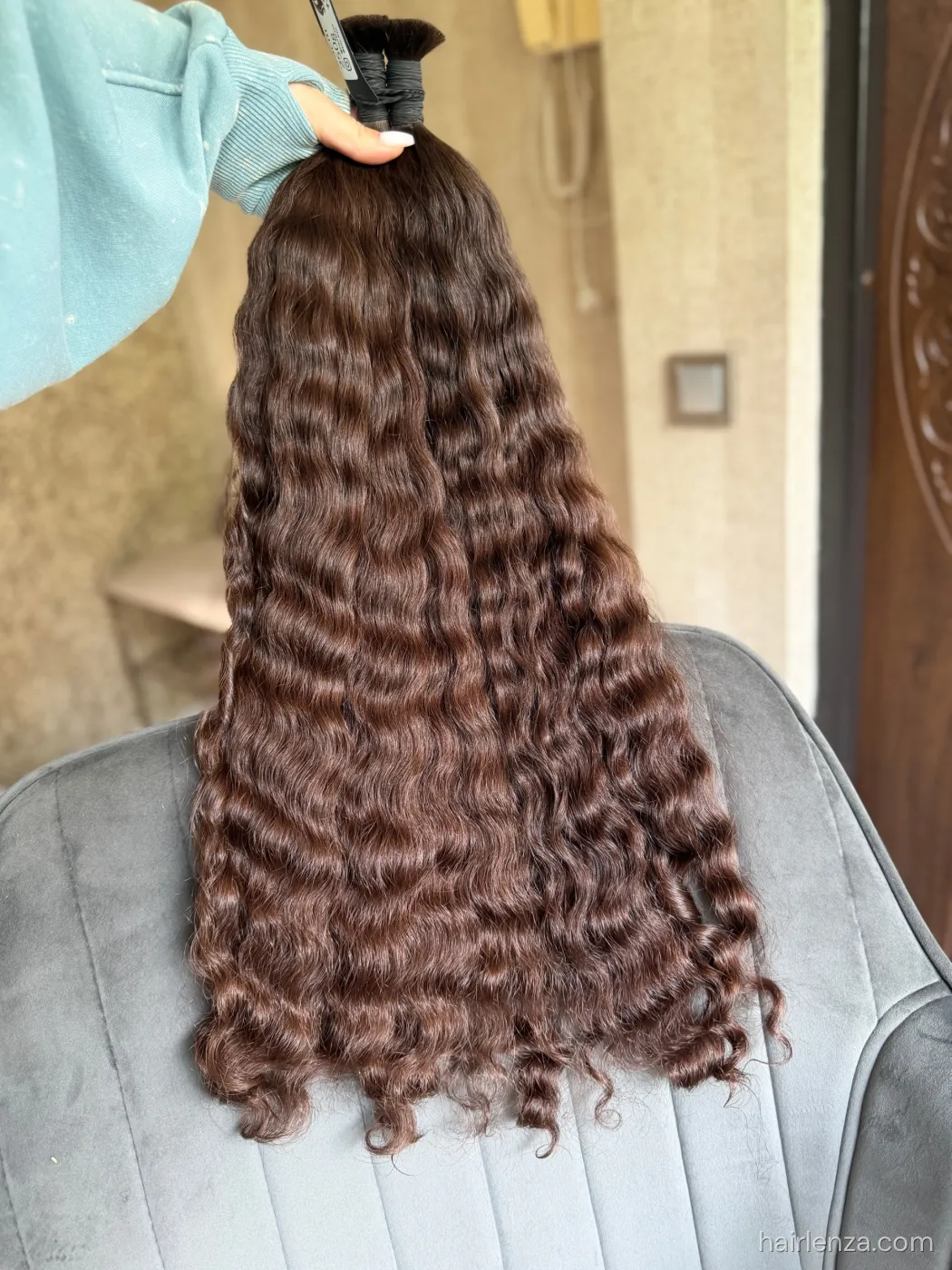 Curly natural hair, 25.5" (65 cm), 250 g — #LO241