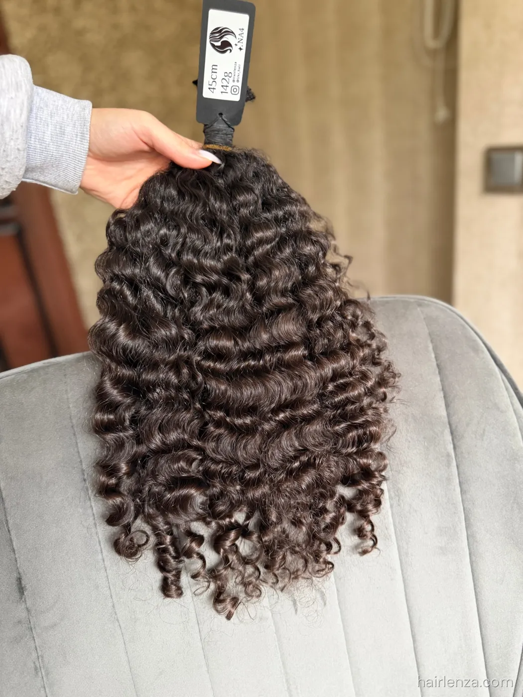 Capelli naturali ricci, 45 cm (17,5″), 142 g — #NA4