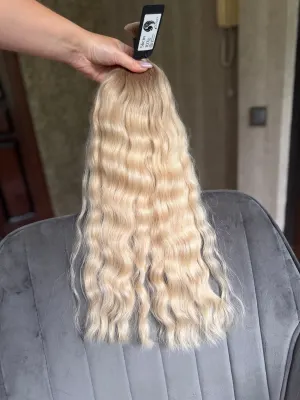 Wavy natural hair, 22" (56 cm), 107 g — #LO227