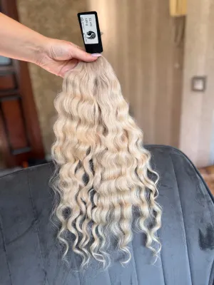 Curly natural hair, 20.5" (52 cm), 109 g — #LO95