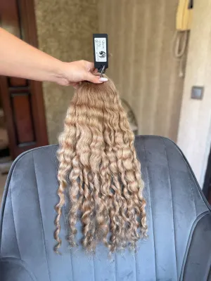 Curly natural hair, 23" (58 cm), 127 g — #LO179
