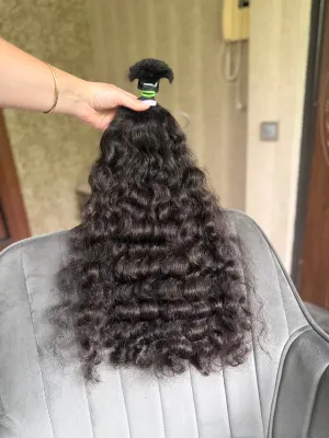 Curly natural hair, 21.5" (55 cm), 127 g — #UU112