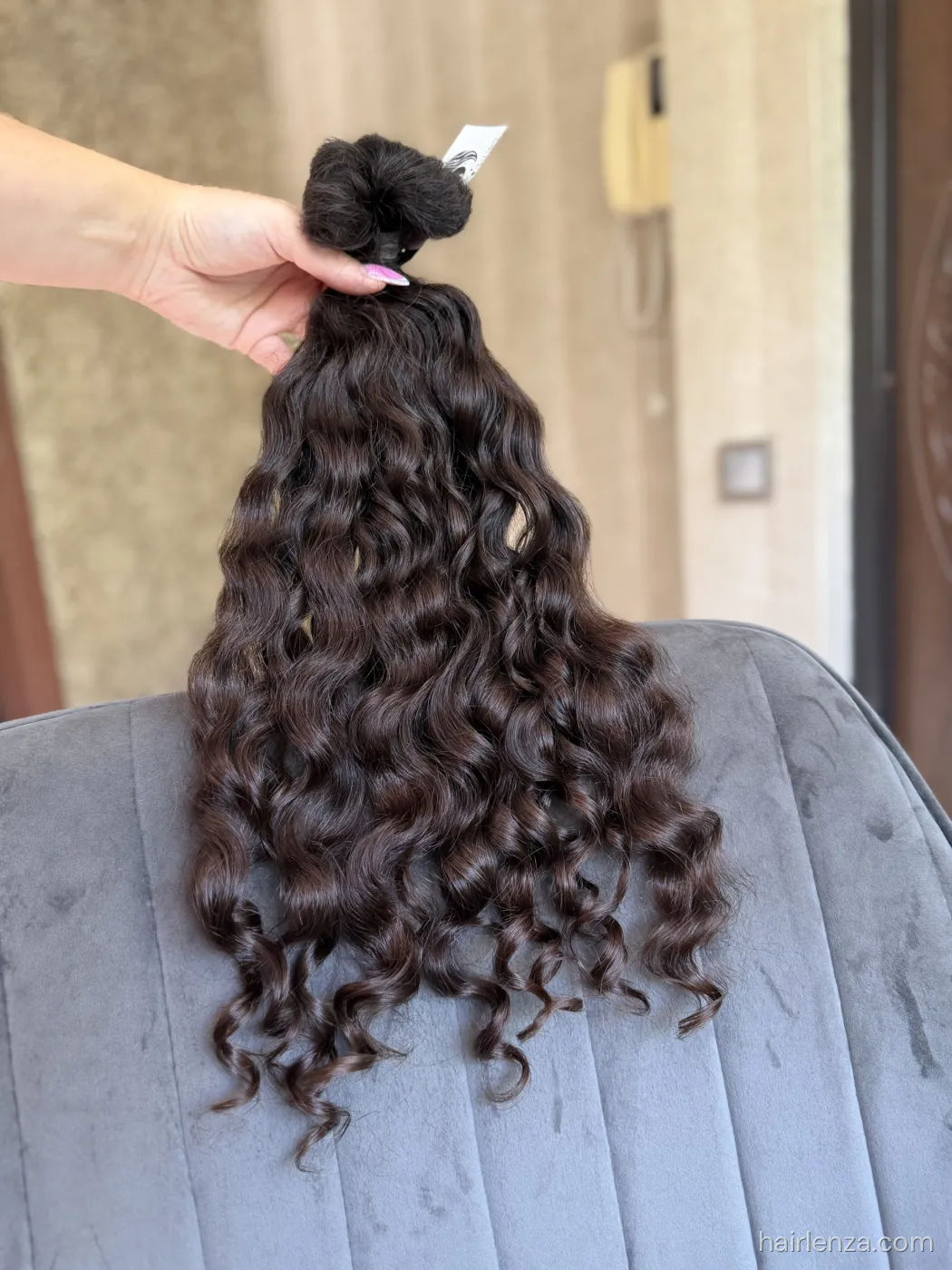 Curly natural hair, 19.5" (50 cm), 112 g — #UU87