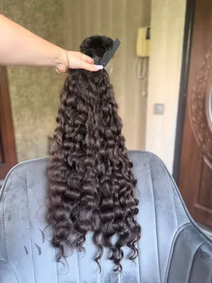 Curly natural hair, 27.5" (70 cm), 204 g — #AA1526