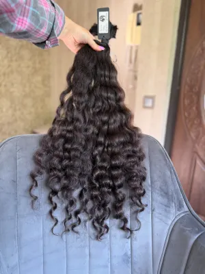 Curly natural hair, 26.5" (67 cm), 148 g — #UU126
