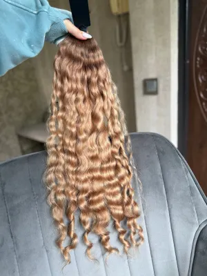 Curly natural hair, 24" (61 cm), 127 g — #LO234