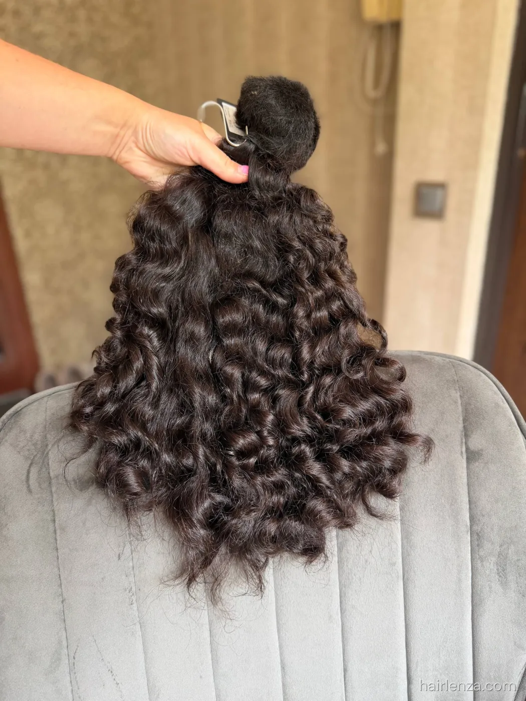 Curly natural hair, 18" (46 cm), 210 g — #AY99