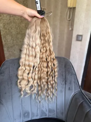 Curly natural hair, 25" (64 cm), 190 g — #LO195