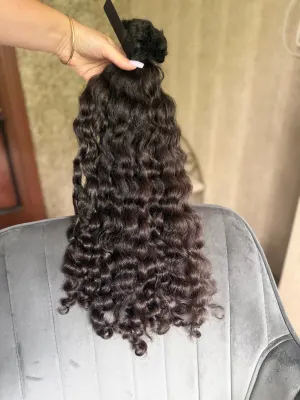 Curly natural hair, 22" (56 cm), 169 g — #TY31