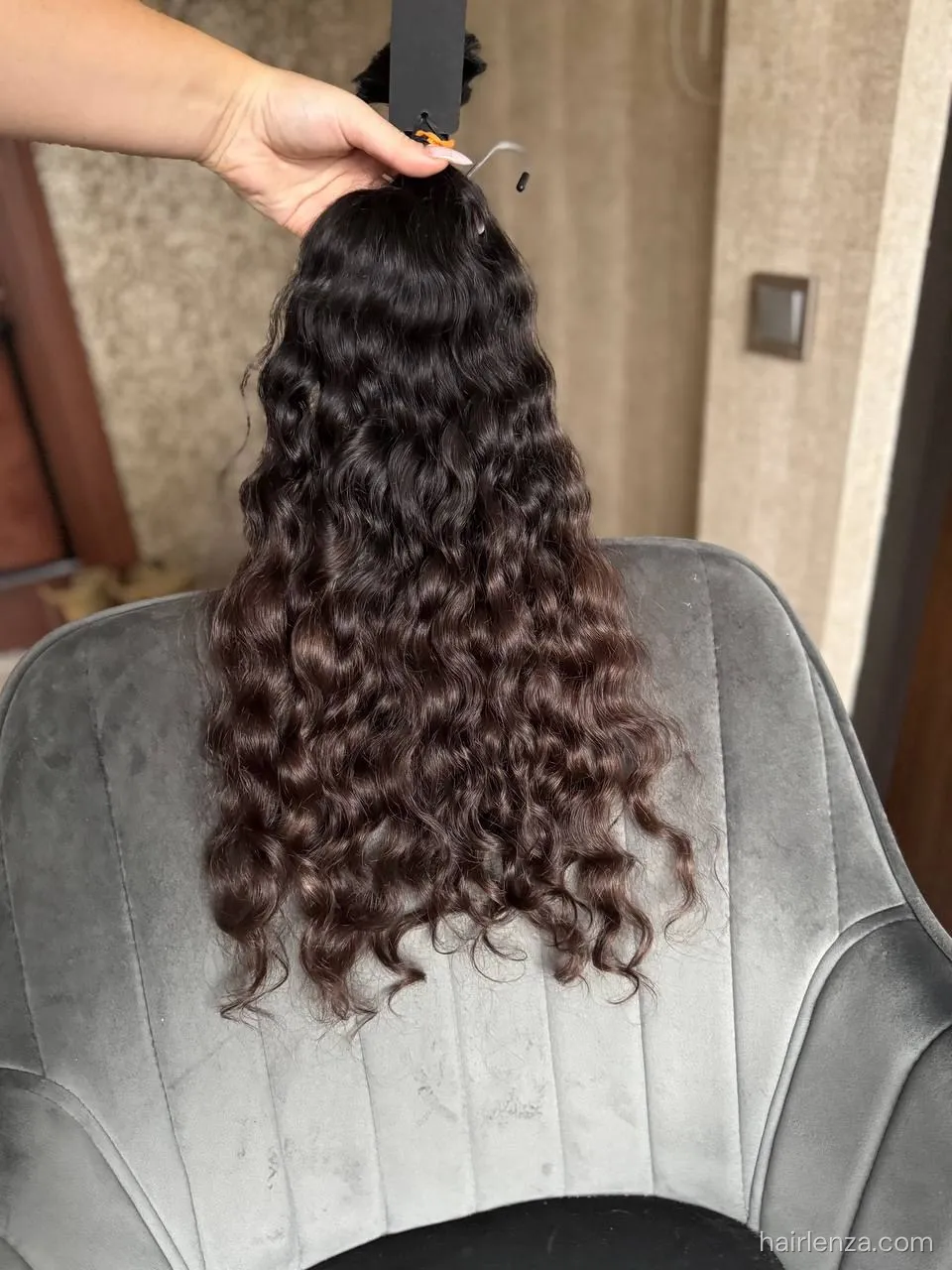 Curly natural hair, 23" (59 cm), 152 g — #UU46